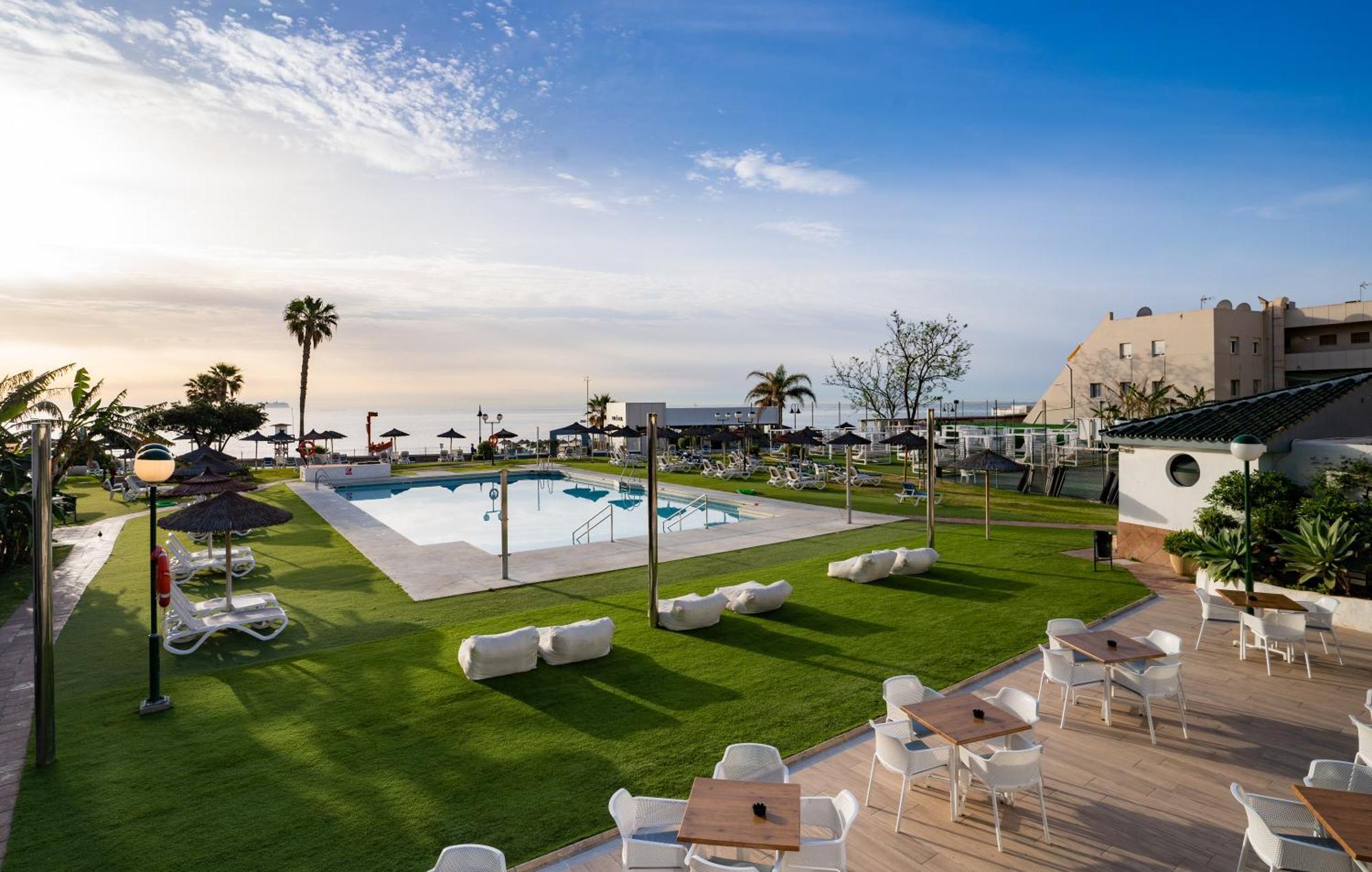 Hotel La Barracuda Torremolinos Exterior foto